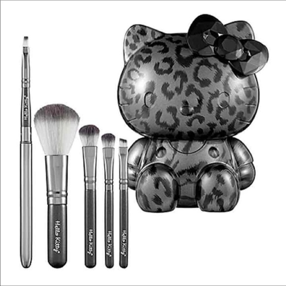 Makeup Hello Kitty Brush Set From Sephora Limited Soldout Poshmark